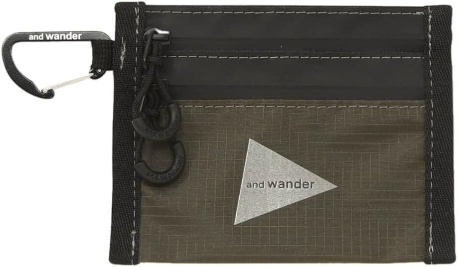 and wander アンドワンダー クリスピーリップミニツインポーチ